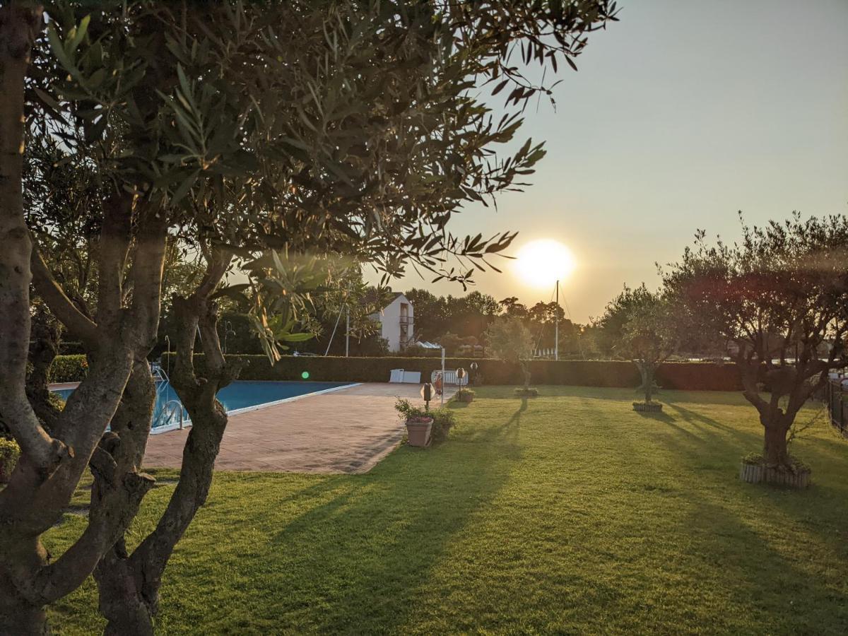 Vista - Lake & Pool Sirmione Exterior foto
